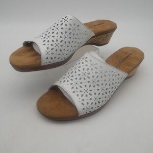 NEW Walking Cradles Women's 11 Kerry Sandals White Leather Wedges Mules Shoes